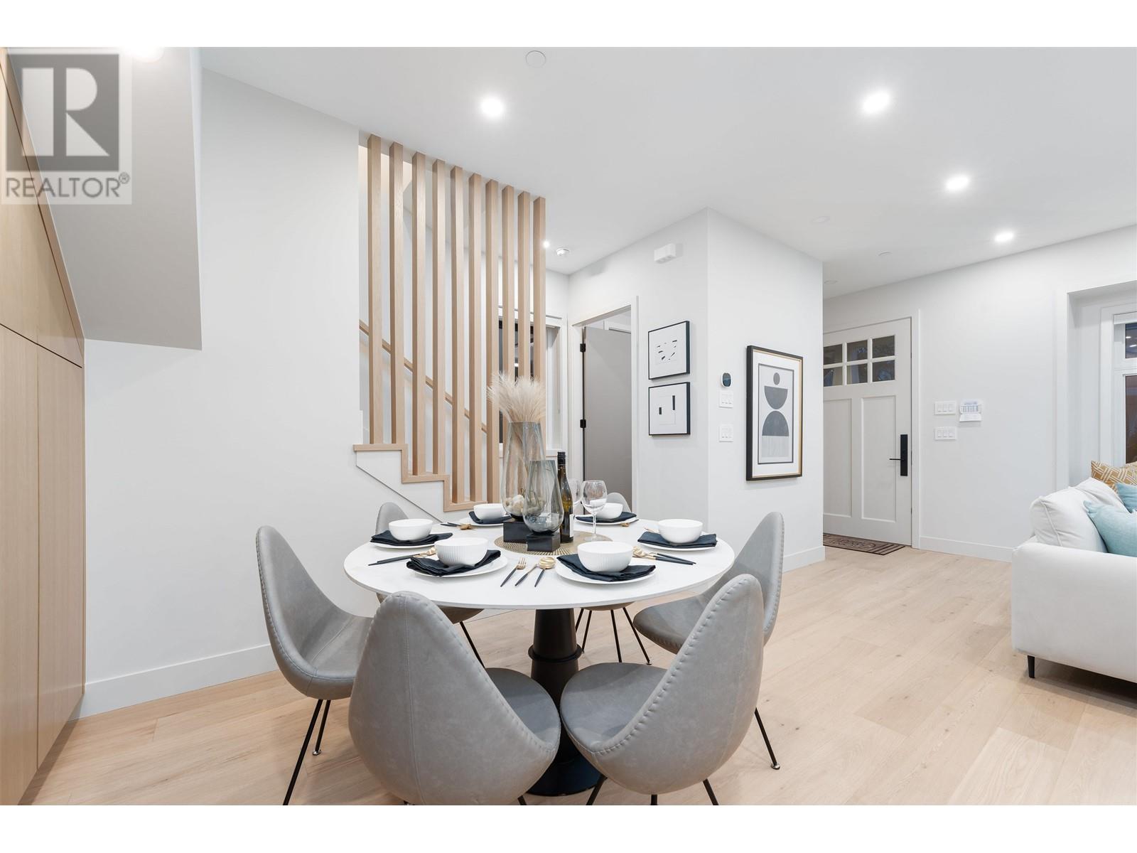 Listing Picture 16 of 39 : 1 3565 TRIUMPH STREET, Vancouver / 溫哥華 - 魯藝地產 Yvonne Lu Group - MLS Medallion Club Member