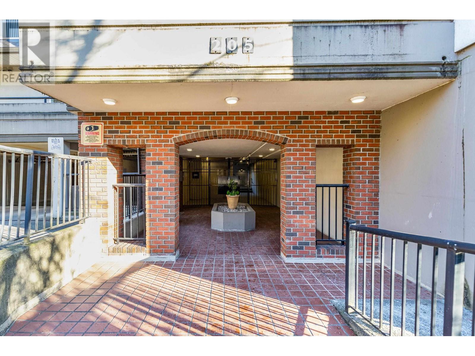 13 205 Lebleu Street, Coquitlam, British Columbia  V3K 6Z5 - Photo 4 - R2961620