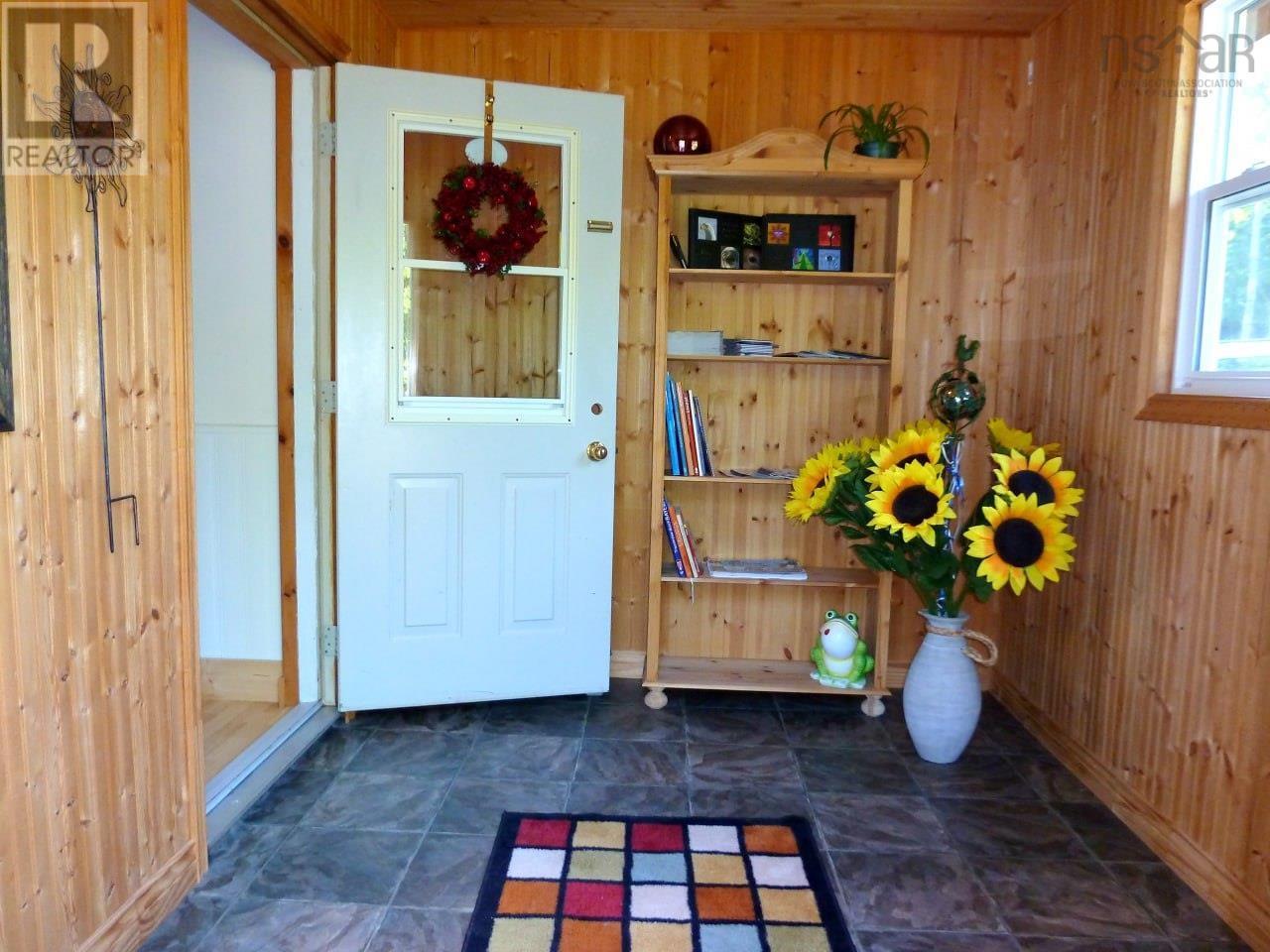 351 Helmuts Lane, Cleveland, Nova Scotia  B0E 1J0 - Photo 7 - 202423471