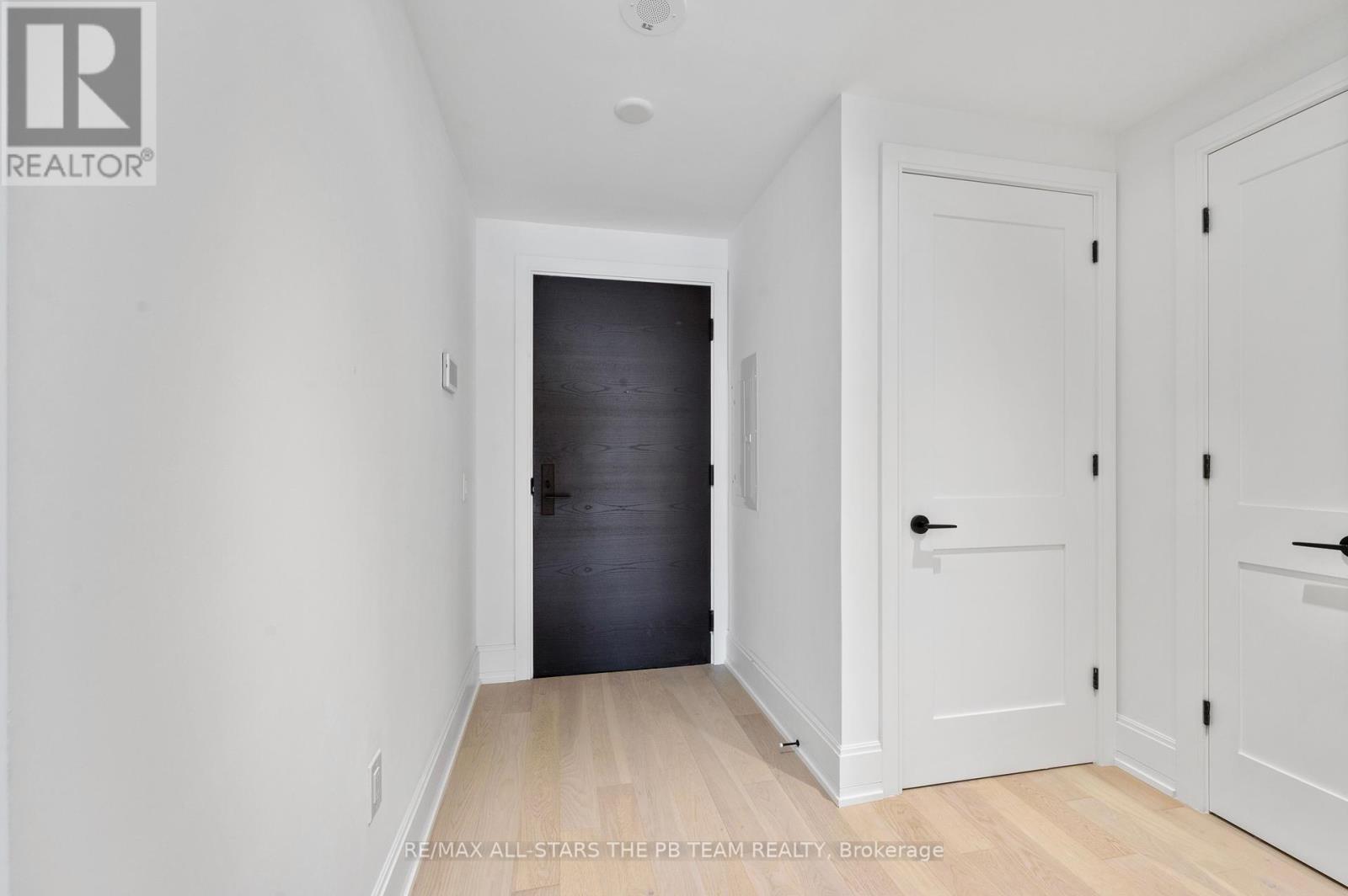 201 - 355 Bedford Park Avenue, Toronto, Ontario  M5M 0A5 - Photo 10 - C11946340