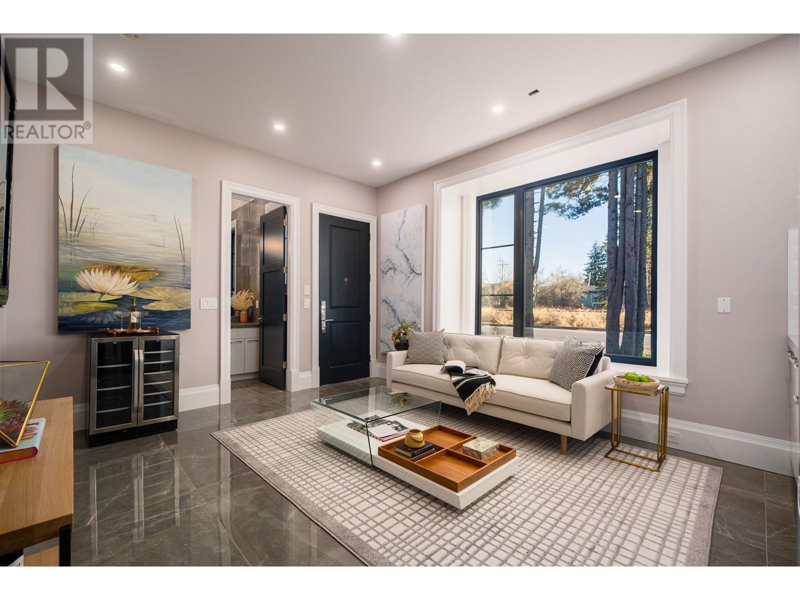 Listing Picture 31 of 40 : 10191 SHELL ROAD, Richmond / 烈治文 - 魯藝地產 Yvonne Lu Group - MLS Medallion Club Member