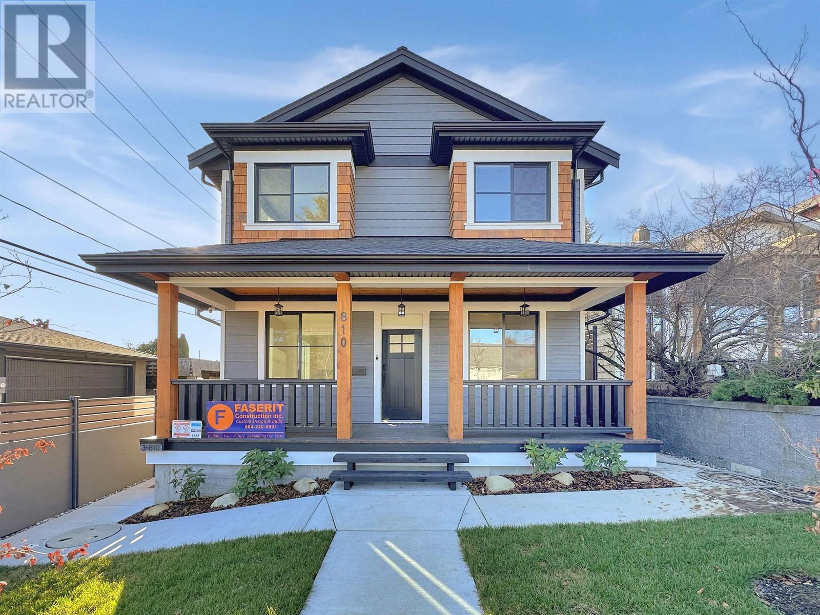 Property at 810 SCOTT STREET image 1