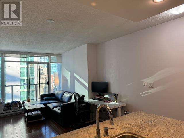 Listing Picture 9 of 14 : 1401 821 CAMBIE STREET, Vancouver / 溫哥華 - 魯藝地產 Yvonne Lu Group - MLS Medallion Club Member