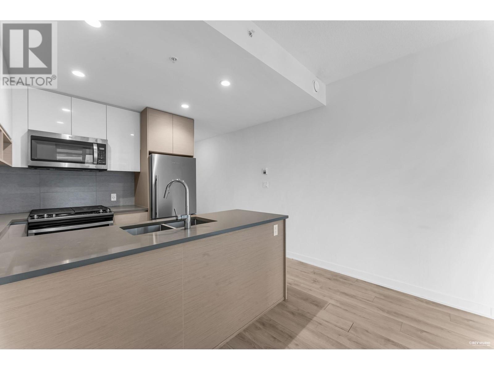 Property at 501 8850 UNIVERSITY CRESCENT image 4