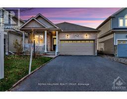 406 BLACKLEAF DRIVE, Ottawa, Ontario