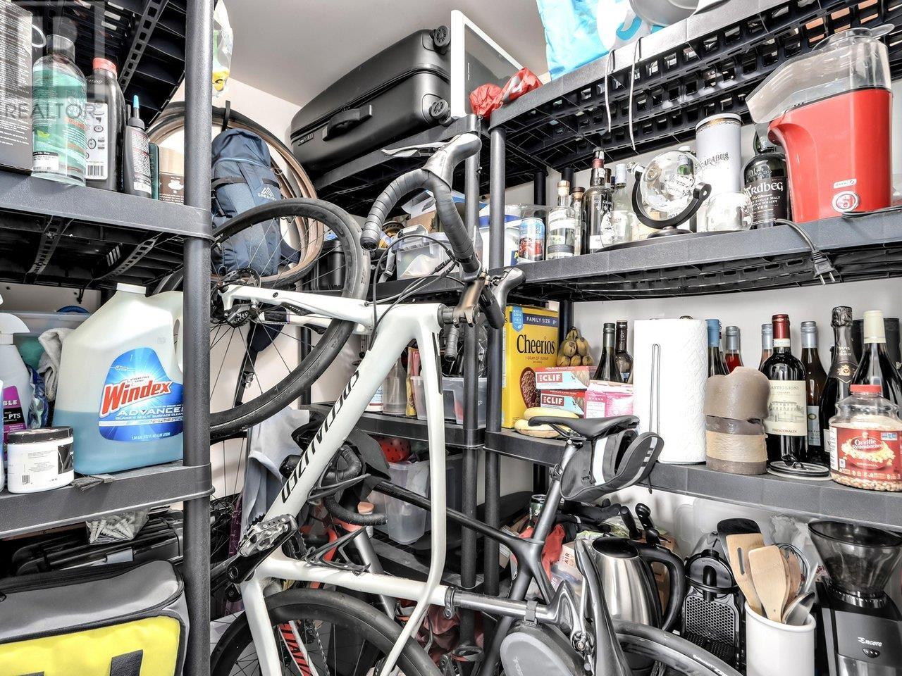 Listing Picture 16 of 21 : 1903 888 HAMILTON STREET, Vancouver / 溫哥華 - 魯藝地產 Yvonne Lu Group - MLS Medallion Club Member