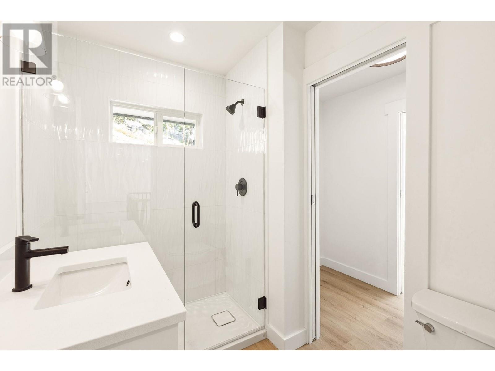 4990 Water Lane, West Vancouver, British Columbia  V7W 1K5 - Photo 12 - R2961648