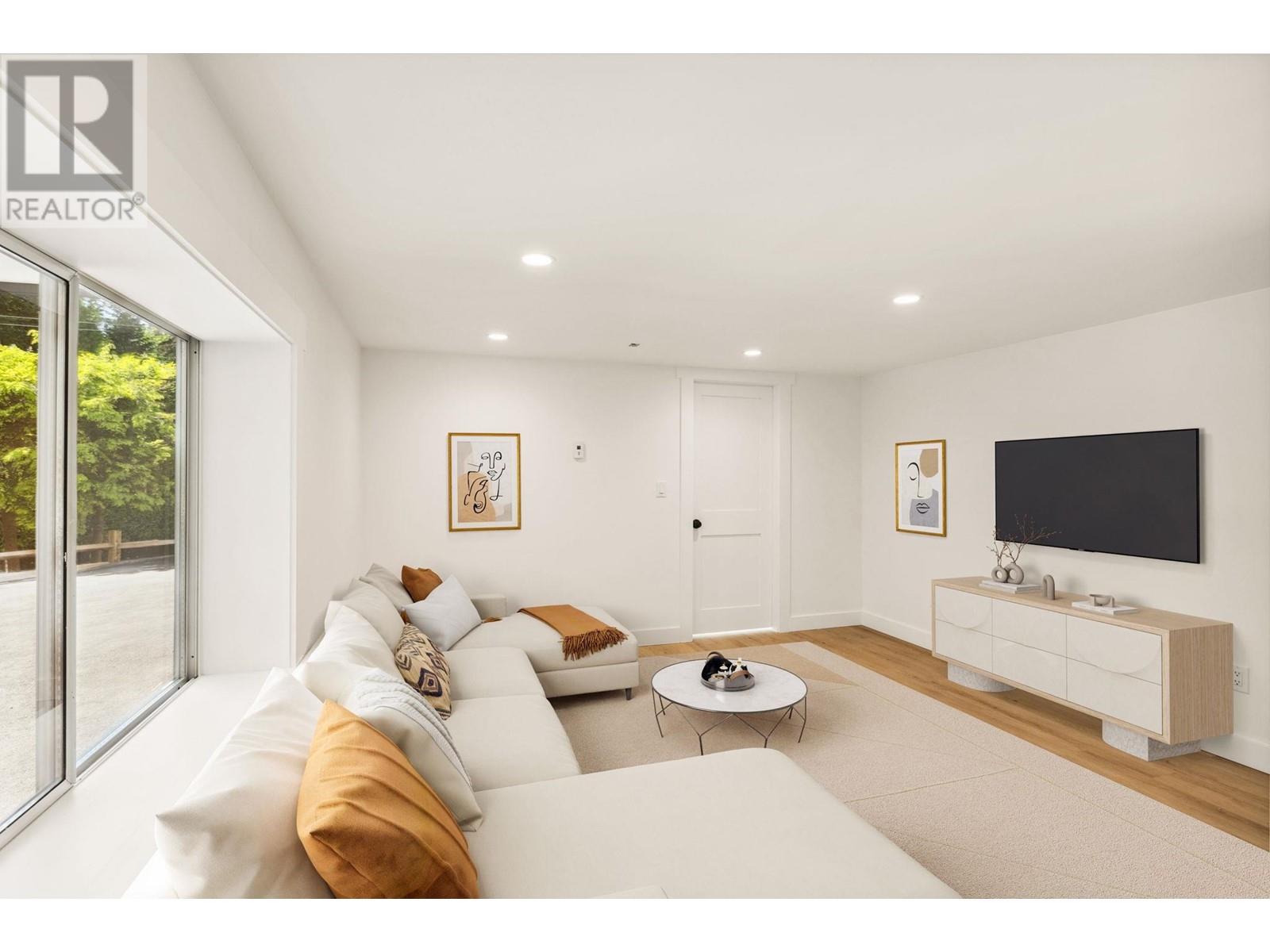 4990 Water Lane, West Vancouver, British Columbia  V7W 1K5 - Photo 19 - R2961648