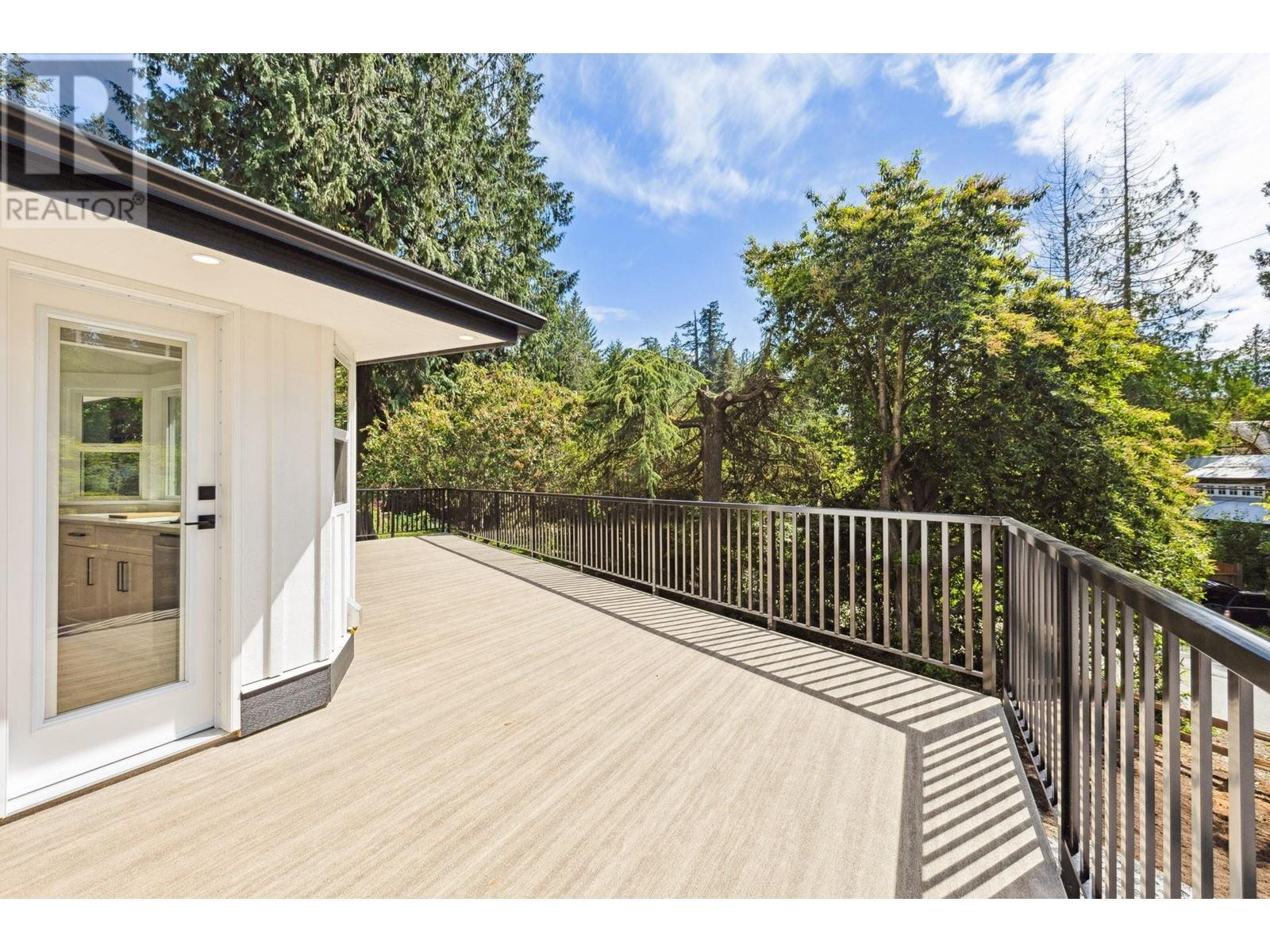 4990 Water Lane, West Vancouver, British Columbia  V7W 1K5 - Photo 28 - R2961648