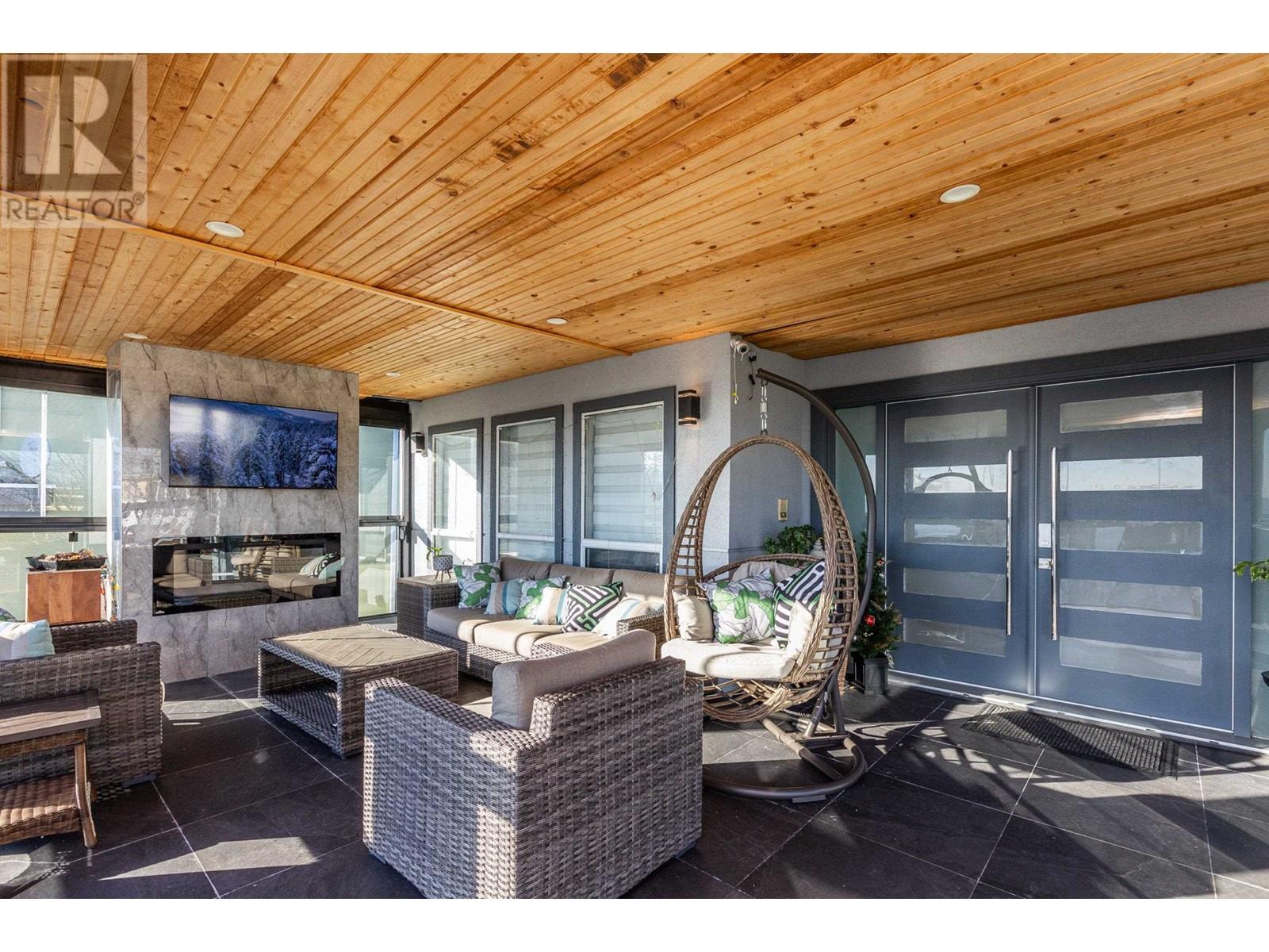 Property at 2255 MONASHEE COURT image 2