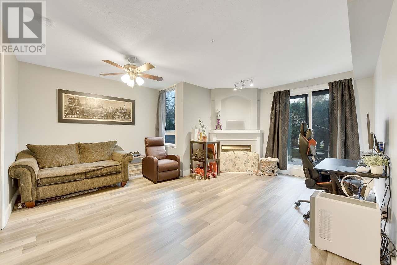 101 2405 KAMLOOPS STREET