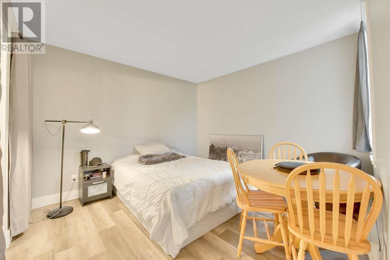 101 2405 KAMLOOPS STREET