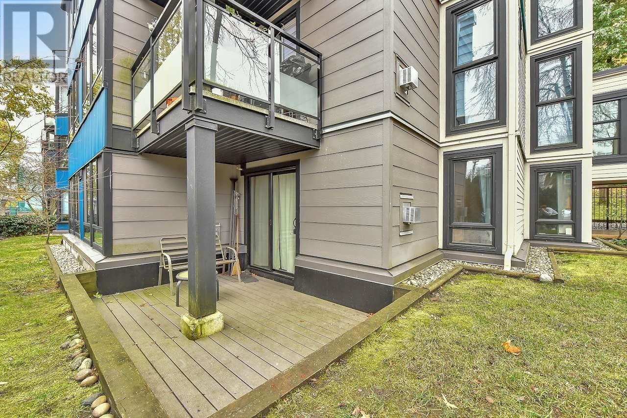 101 2405 KAMLOOPS STREET