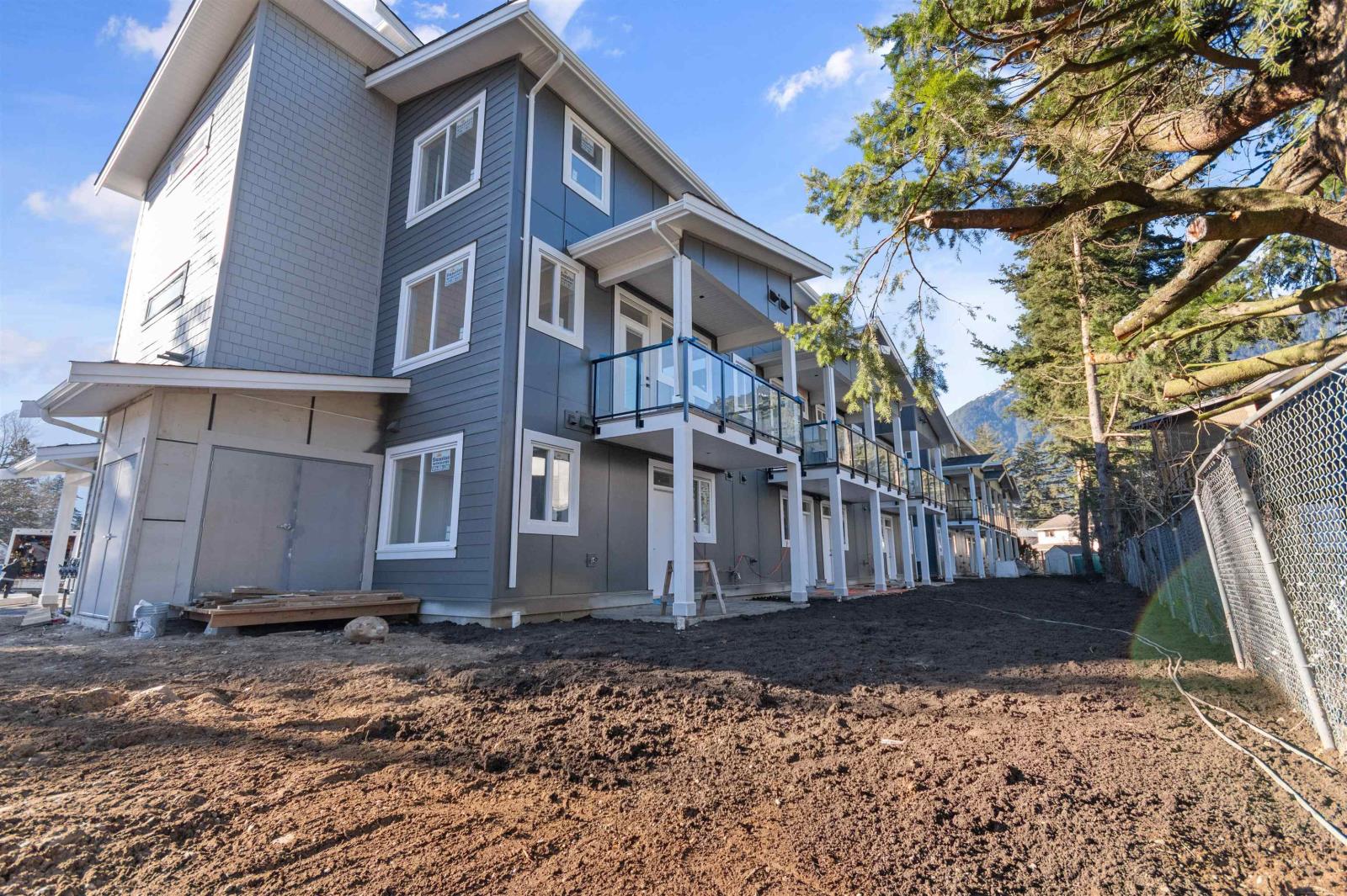 8 455 Coquihalla Street, Hope, Hope, British Columbia V0X 1L0 - Photo 5 - R2956962