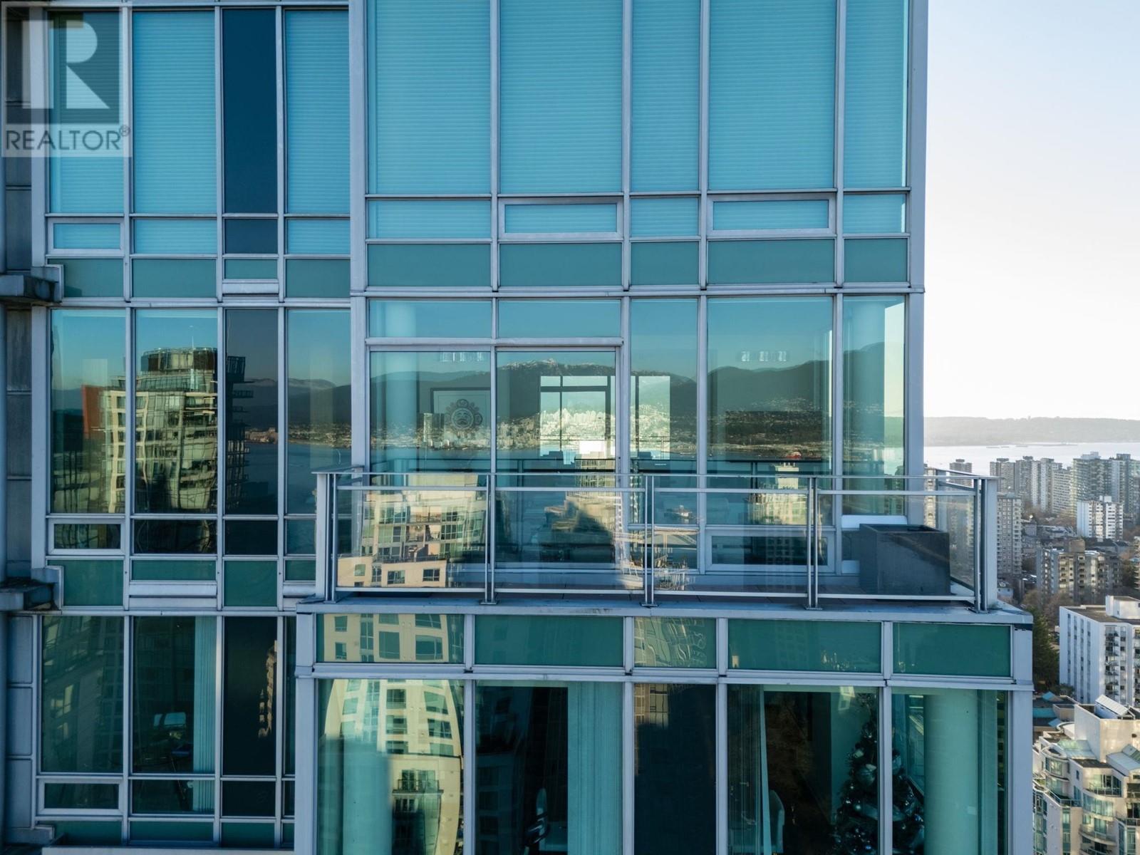 Ph5 1288 W Georgia Street, Vancouver, British Columbia  V6E 4R3 - Photo 13 - R2960824