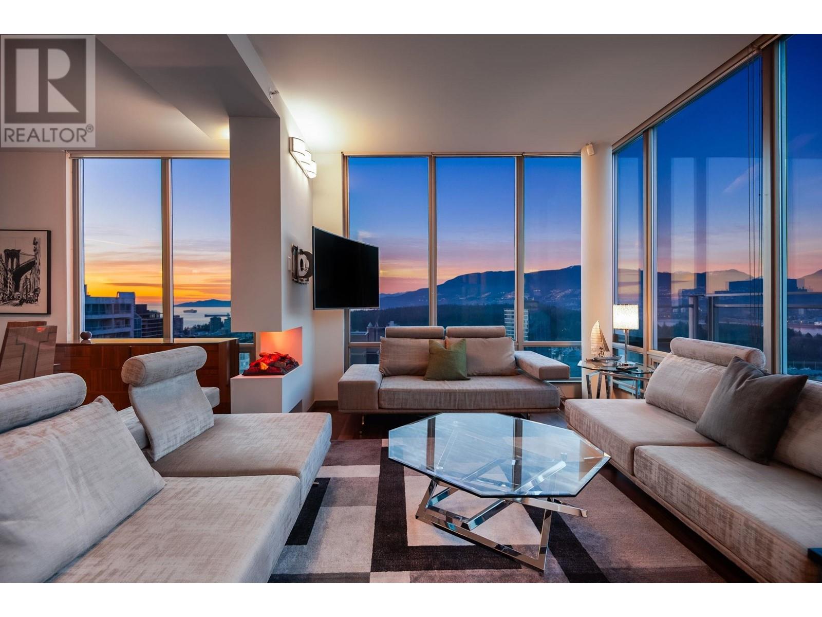 Ph5 1288 W Georgia Street, Vancouver, British Columbia  V6E 4R3 - Photo 2 - R2960824