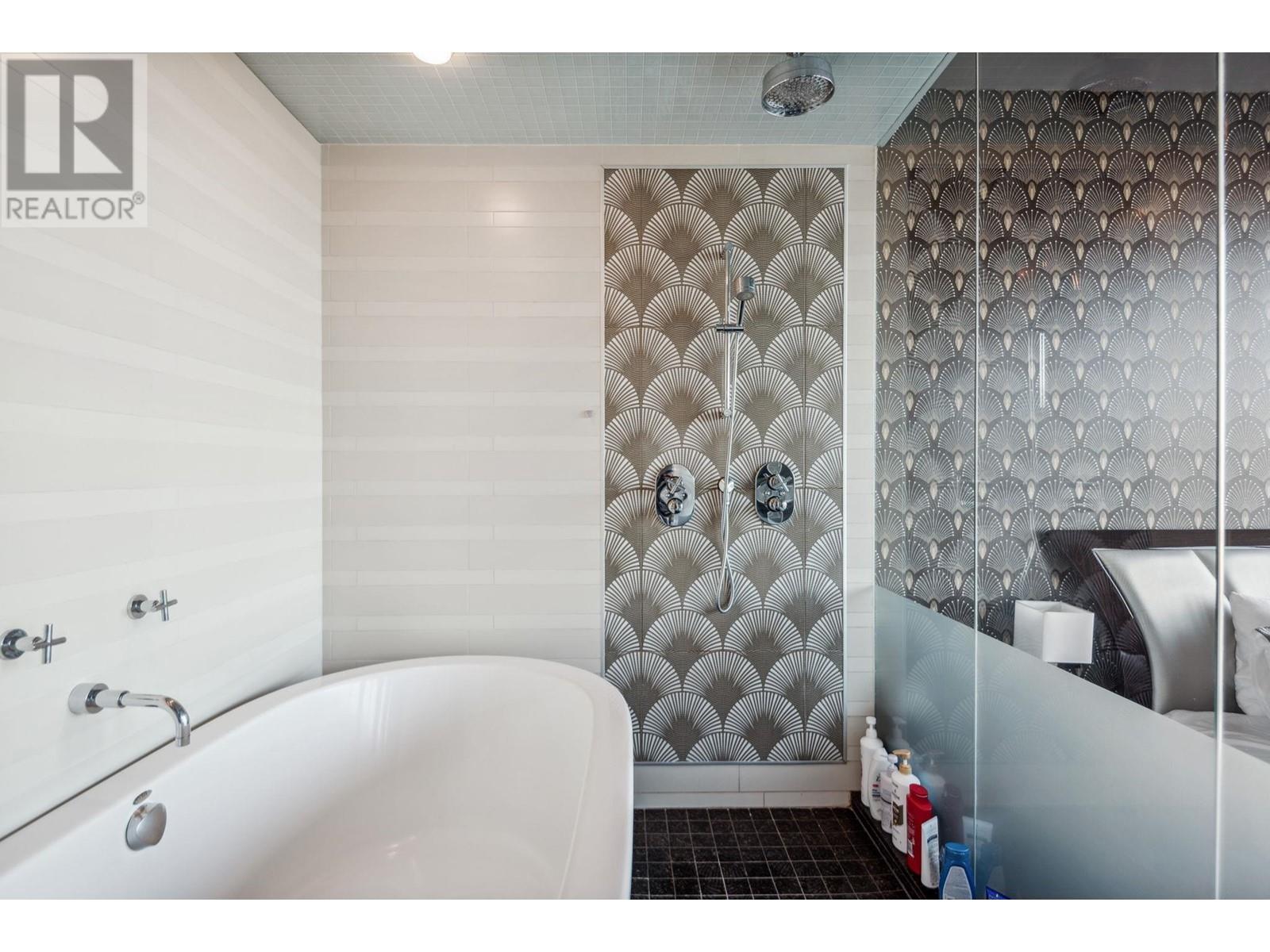Ph5 1288 W Georgia Street, Vancouver, British Columbia  V6E 4R3 - Photo 22 - R2960824