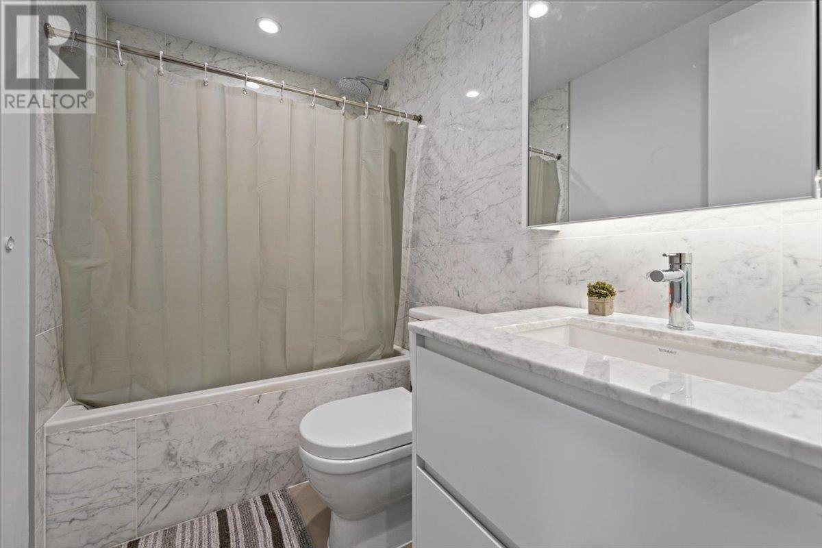 Listing Picture 15 of 23 : 3302 6000 MCKAY AVENUE, Burnaby / 本拿比 - 魯藝地產 Yvonne Lu Group - MLS Medallion Club Member