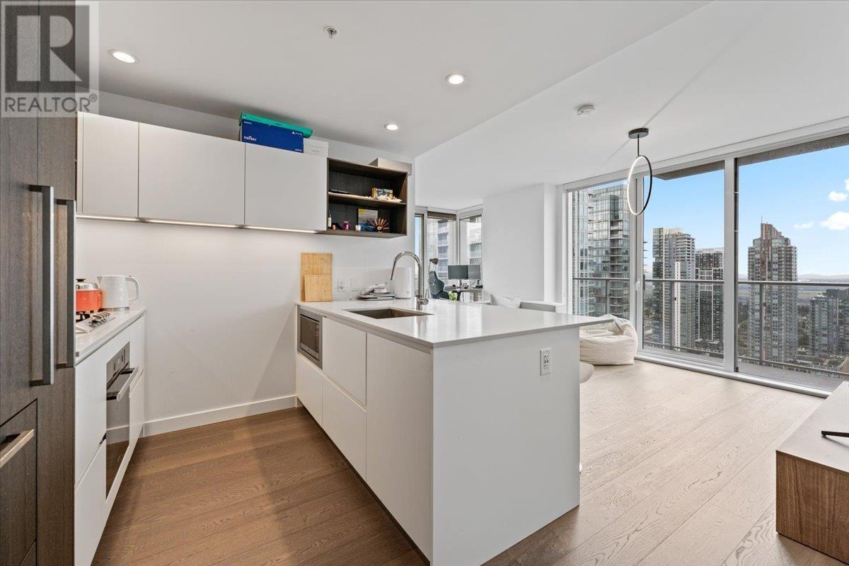 Listing Picture 6 of 23 : 3302 6000 MCKAY AVENUE, Burnaby / 本拿比 - 魯藝地產 Yvonne Lu Group - MLS Medallion Club Member