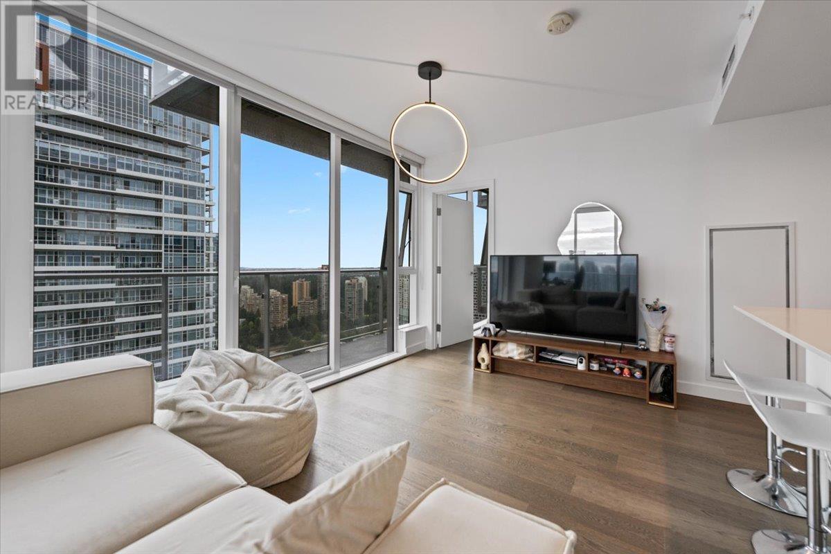 Listing Picture 7 of 23 : 3302 6000 MCKAY AVENUE, Burnaby / 本拿比 - 魯藝地產 Yvonne Lu Group - MLS Medallion Club Member