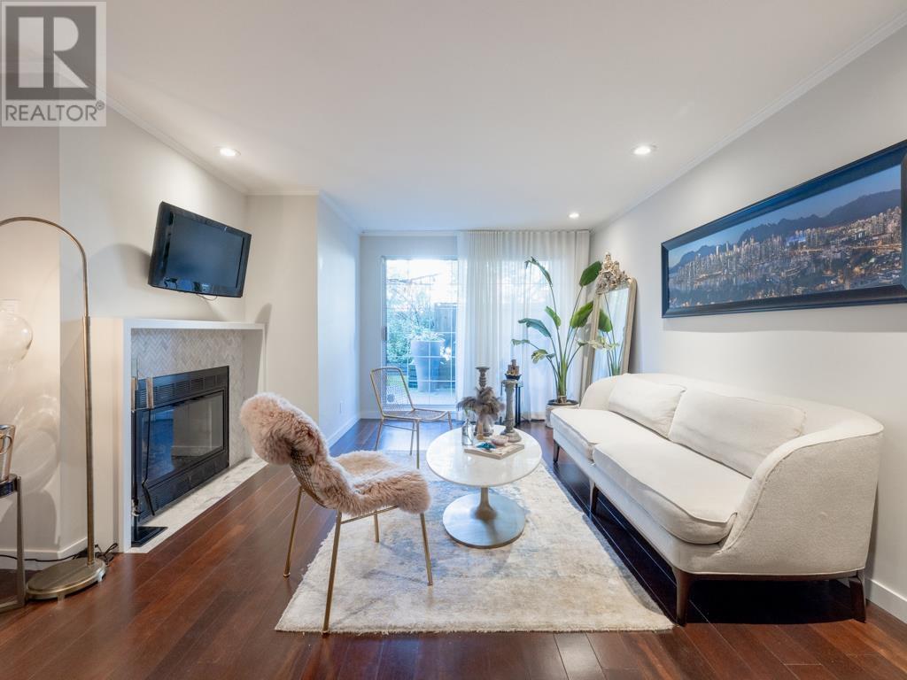 Listing Picture 4 of 33 : 104 925 W 15TH AVENUE, Vancouver / 溫哥華 - 魯藝地產 Yvonne Lu Group - MLS Medallion Club Member