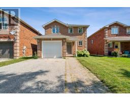 46 SYDENHAM WELLS, Barrie, Ontario
