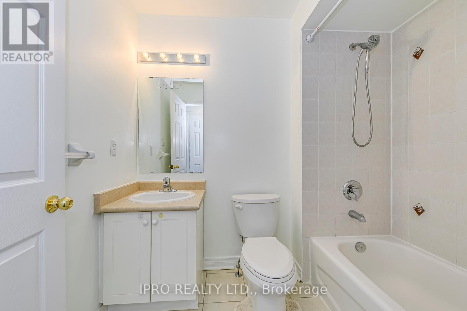 25 - 1128 Dundas Street W, Mississauga, Ontario  L5C 1E1 - Photo 26 - W11946421