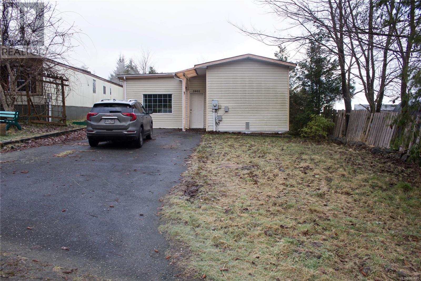 5905 Hunt St, port hardy, British Columbia V0N2P0