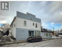 20 KING STREET, North Dundas, Ontario