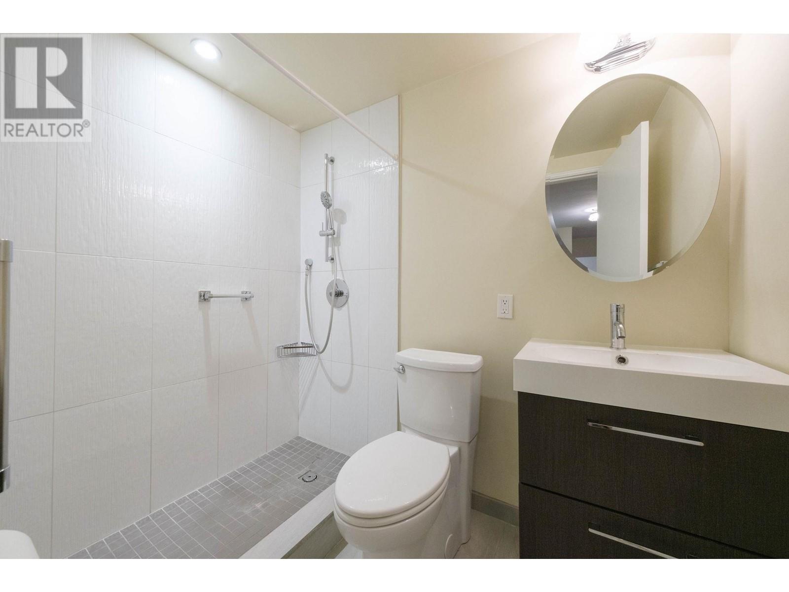 Listing Picture 7 of 19 : 203 1878 ROBSON STREET, Vancouver / 溫哥華 - 魯藝地產 Yvonne Lu Group - MLS Medallion Club Member