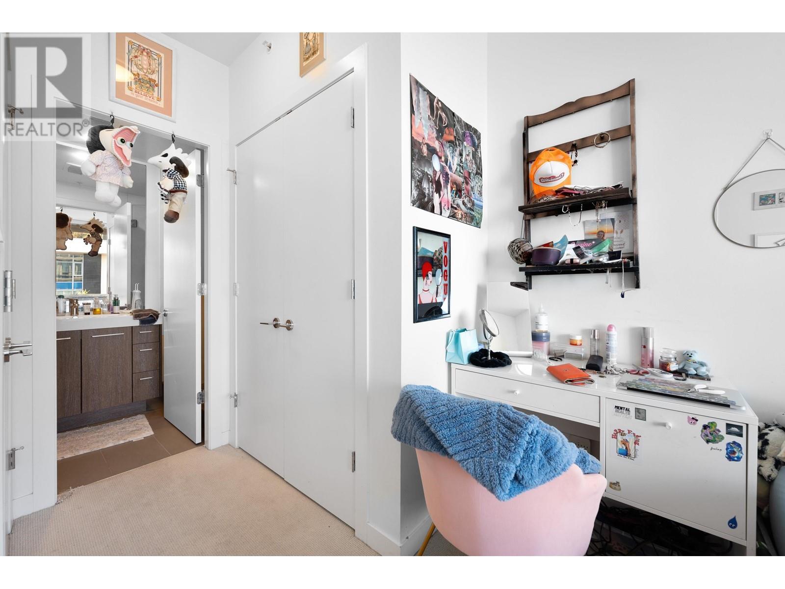 Listing Picture 17 of 30 : 1503 9060 UNIVERSITY CRESCENT, Burnaby / 本拿比 - 魯藝地產 Yvonne Lu Group - MLS Medallion Club Member