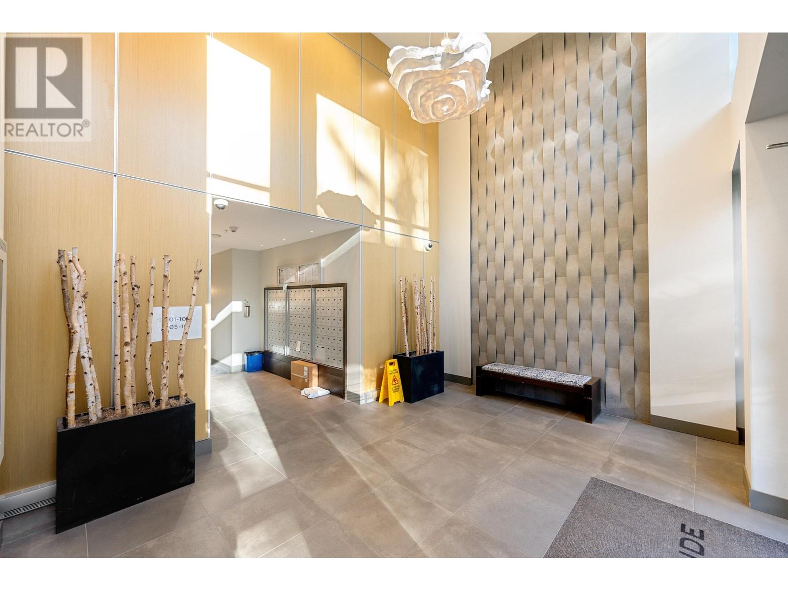 Listing Picture 24 of 30 : 1503 9060 UNIVERSITY CRESCENT, Burnaby / 本拿比 - 魯藝地產 Yvonne Lu Group - MLS Medallion Club Member
