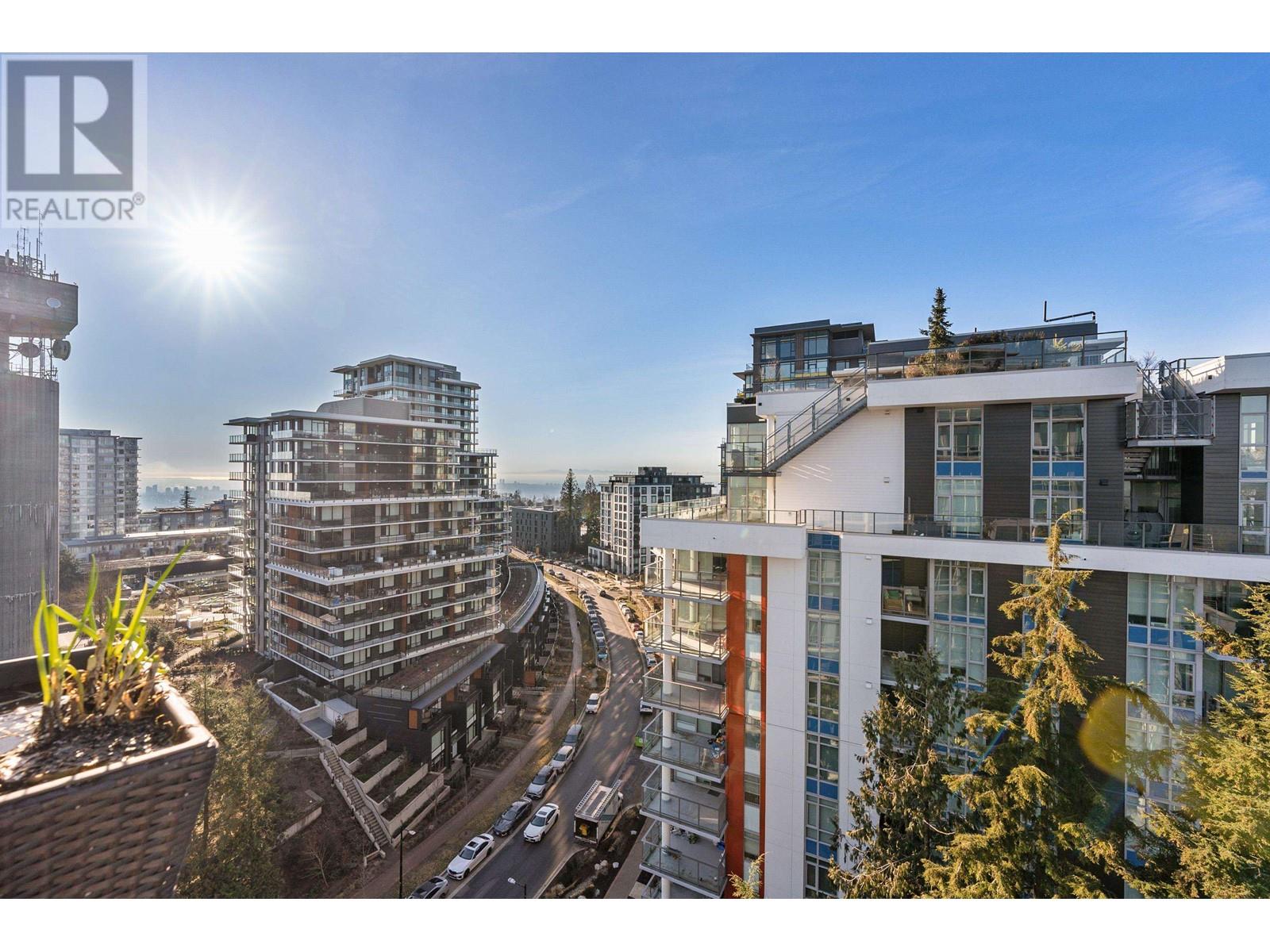 Listing Picture 29 of 30 : 1503 9060 UNIVERSITY CRESCENT, Burnaby / 本拿比 - 魯藝地產 Yvonne Lu Group - MLS Medallion Club Member