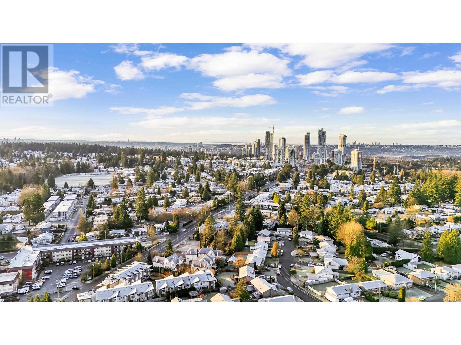 205a Mount Royal Drive, Port Moody, British Columbia  V3H 1P9 - Photo 6 - R2956467