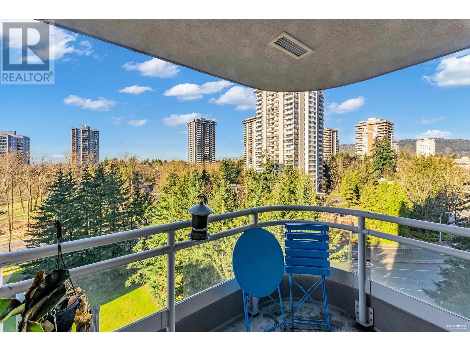 Listing Picture 26 of 33 : 1103 9633 MANCHESTER DRIVE, Burnaby / 本拿比 - 魯藝地產 Yvonne Lu Group - MLS Medallion Club Member