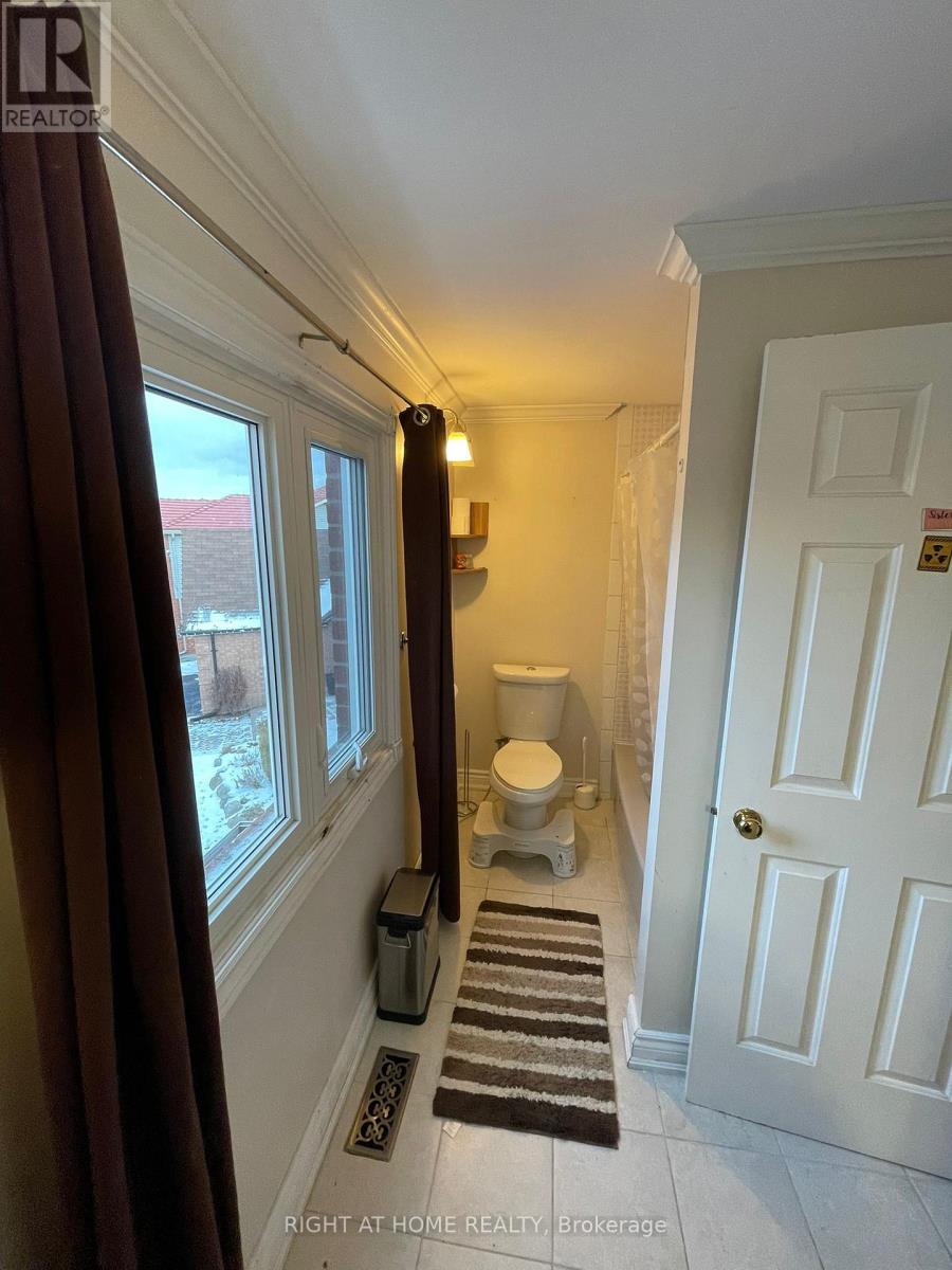 1627 Middleton Street, Pickering, Ontario  L1X 2L5 - Photo 30 - E11946522