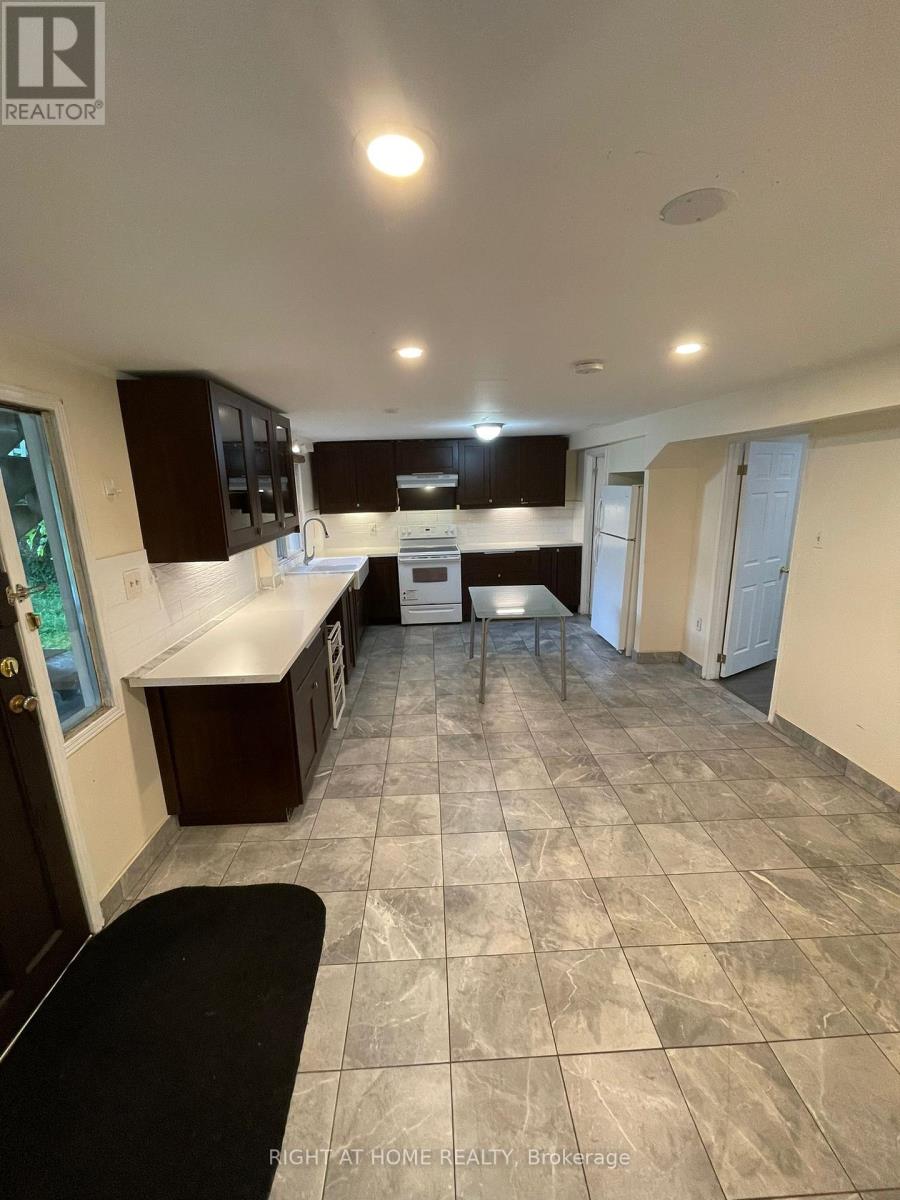 1627 Middleton Street, Pickering, Ontario  L1X 2L5 - Photo 36 - E11946522