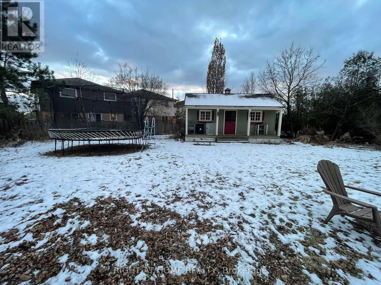 1627 Middleton Street, Pickering, Ontario  L1X 2L5 - Photo 8 - E11946522