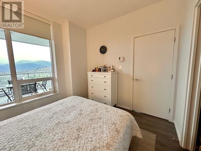 Listing Picture 11 of 26 : 4312 1955 ALPHA WAY, Burnaby / 本拿比 - 魯藝地產 Yvonne Lu Group - MLS Medallion Club Member