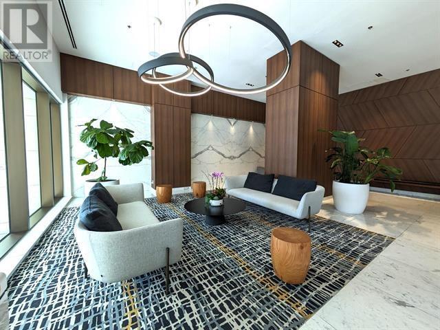 Listing Picture 21 of 26 : 4312 1955 ALPHA WAY, Burnaby / 本拿比 - 魯藝地產 Yvonne Lu Group - MLS Medallion Club Member