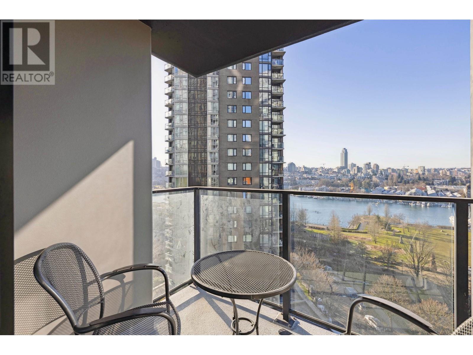 Listing Picture 15 of 26 : 1502 1438 RICHARDS STREET, Vancouver / 溫哥華 - 魯藝地產 Yvonne Lu Group - MLS Medallion Club Member