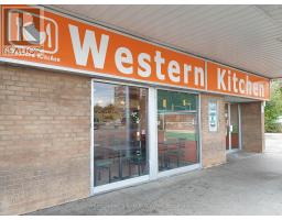 14 - 290 The West Mall, Toronto (Markland Wood), Ca