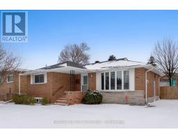 45 ALGOMA CRESCENT, Hamilton, Ontario