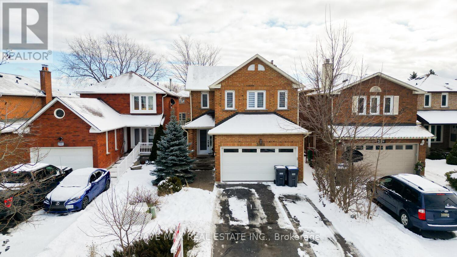 3446 Bertrand Road, Mississauga, Ontario  L5L 4G4 - Photo 1 - W11946665