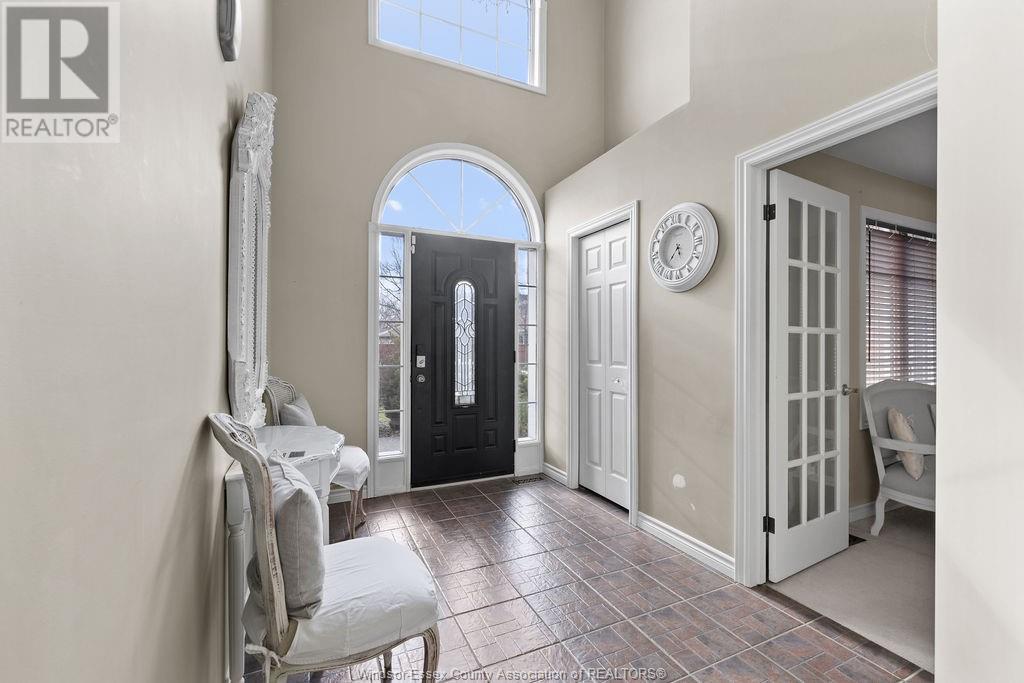 Property at 1334 LAKEVIEW image 4