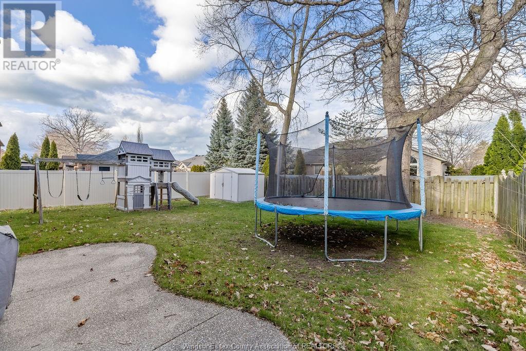 1334 Lakeview, Windsor, Ontario  N8P 1P1 - Photo 31 - 25001887