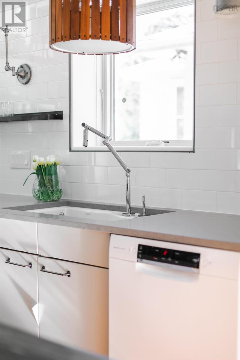 911 Greenwood Avenue, Halifax, Nova Scotia  B2H 3L1 - Photo 46 - 202501920