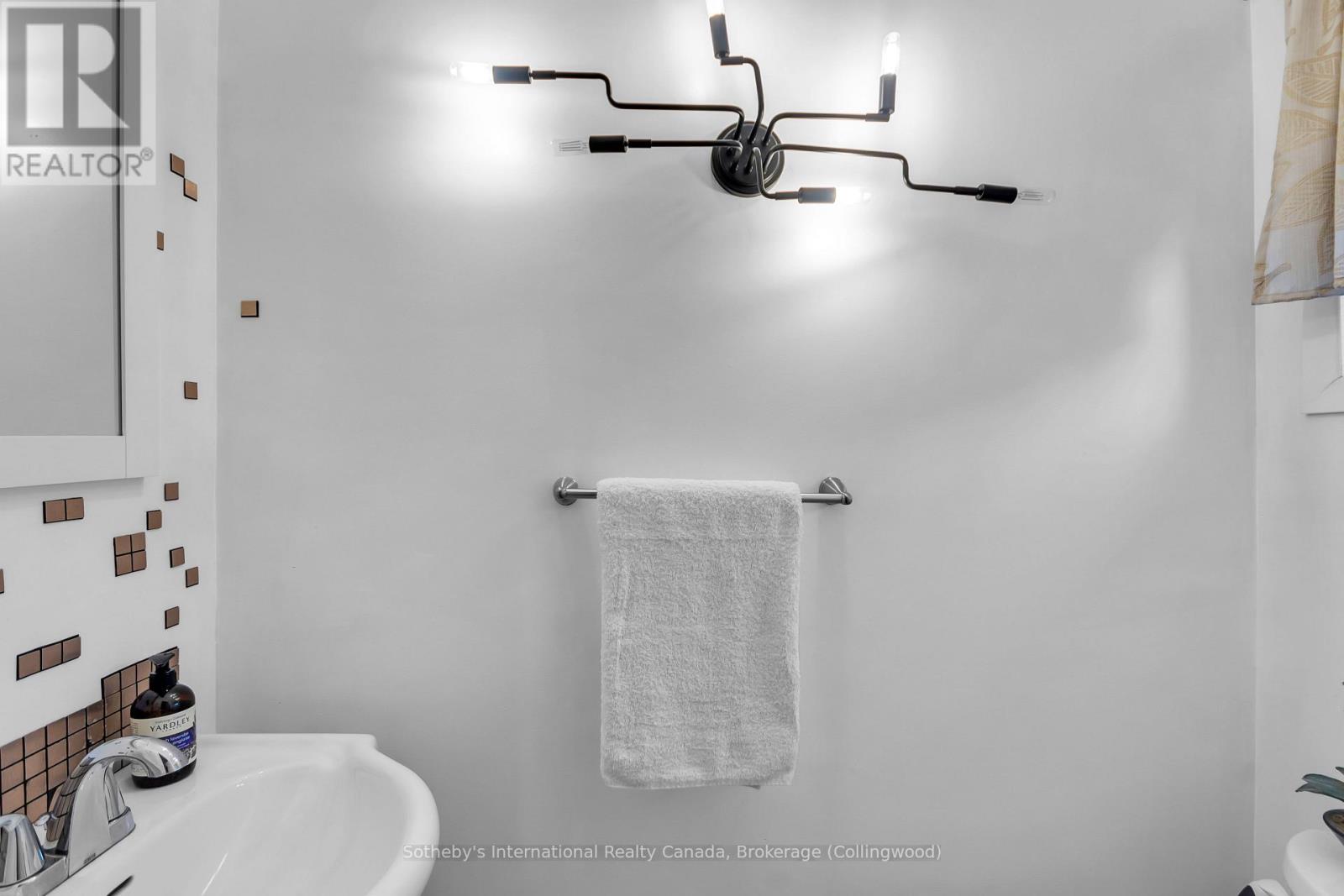 21 Sparrow Road, Kawartha Lakes, Ontario K0M 1C0 - Photo 14 - X10439660