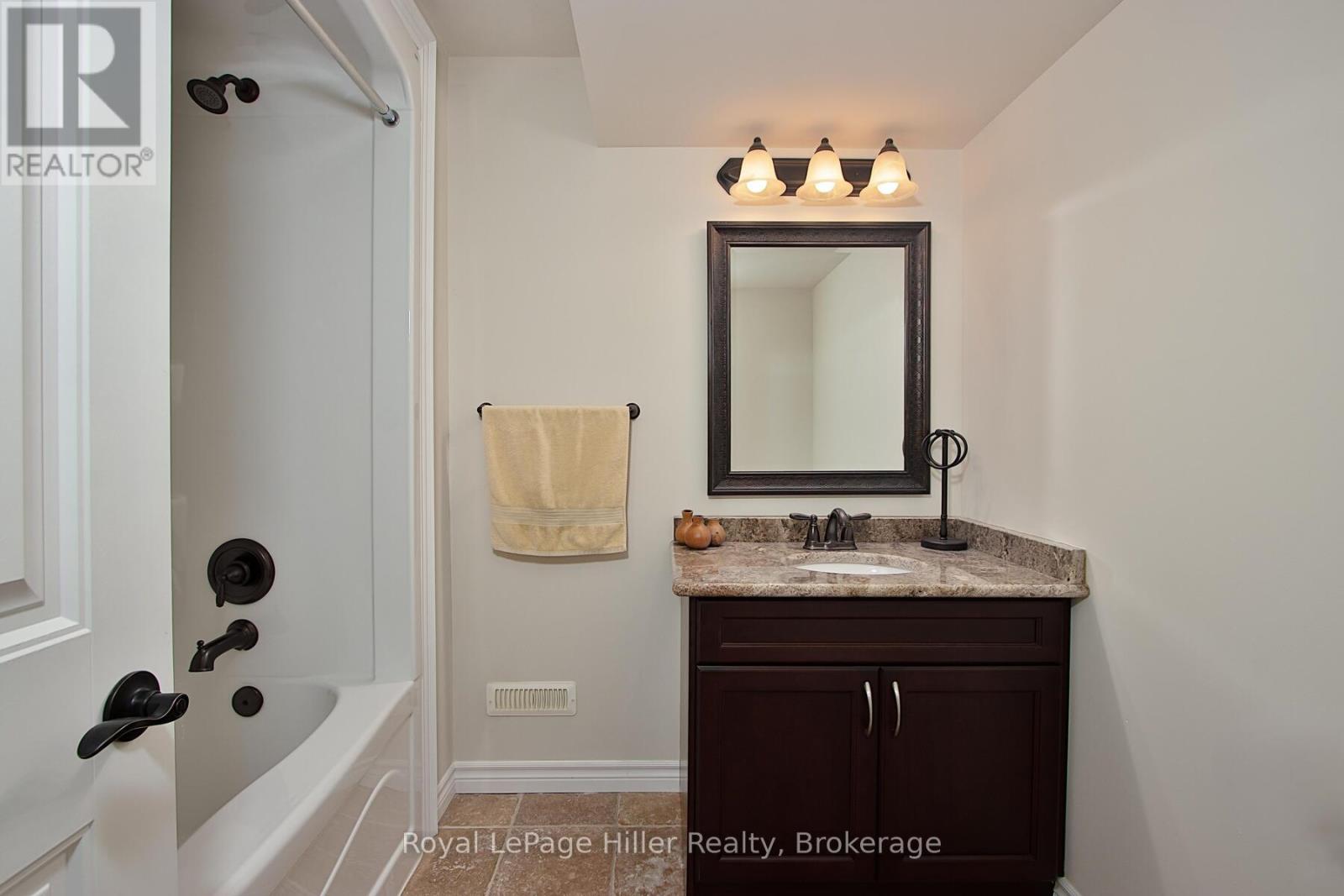 143 Watson Street, Lucan Biddulph, Ontario  N0M 2J0 - Photo 26 - X11946887
