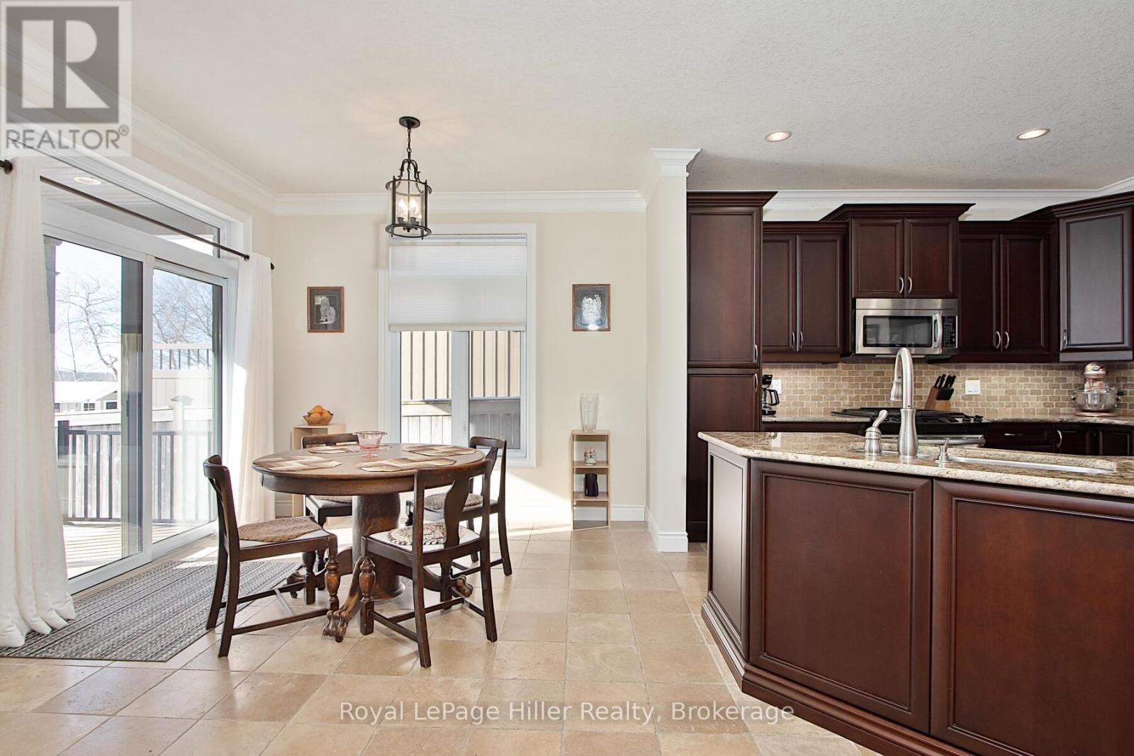 143 Watson Street, Lucan Biddulph, Ontario  N0M 2J0 - Photo 4 - X11946887